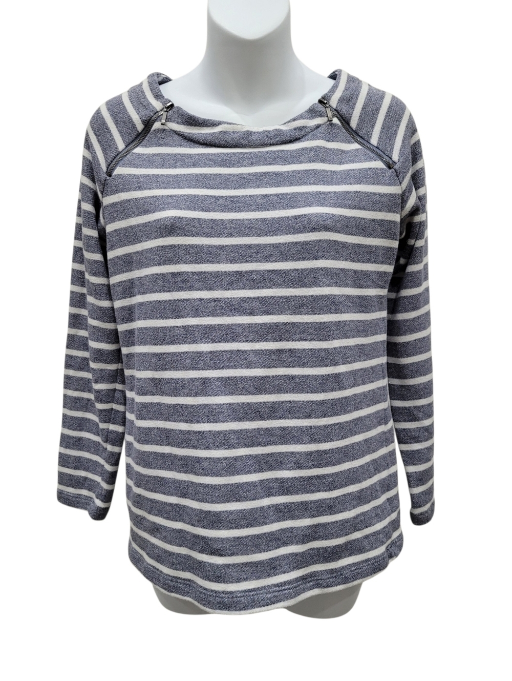 2/$20 Reitmans Petite Grey & White Stripes Top Blouse Size: Small Petite